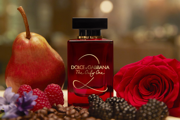 Dolce Gabbana продолжает нашумевшую историю