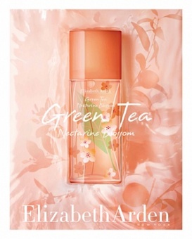 E. Arden Green Tea Nectarine Blossom